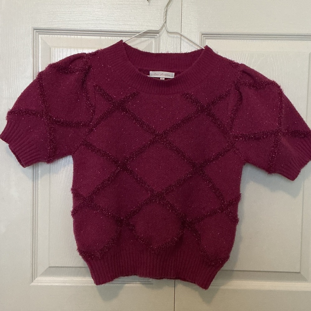 Ces Femme Fuchsia sparkle puffy  Short Sleeve cropped Sweater small